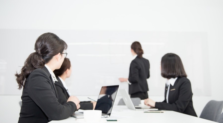 《辦公軟件高級應用技巧》咨詢式企業內